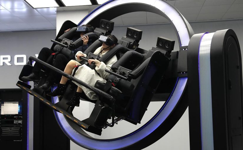 Virtual reality theme park offers visitors a visual feast in Nanchang